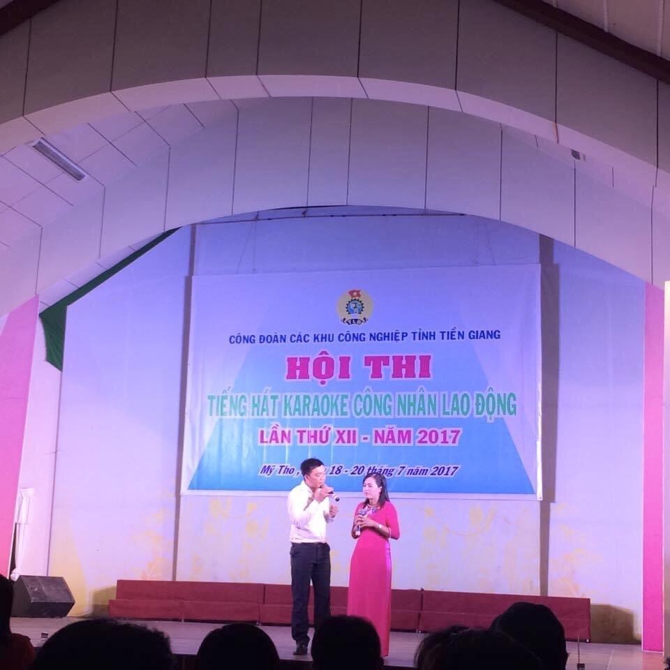 Giao lưu văn nghệ