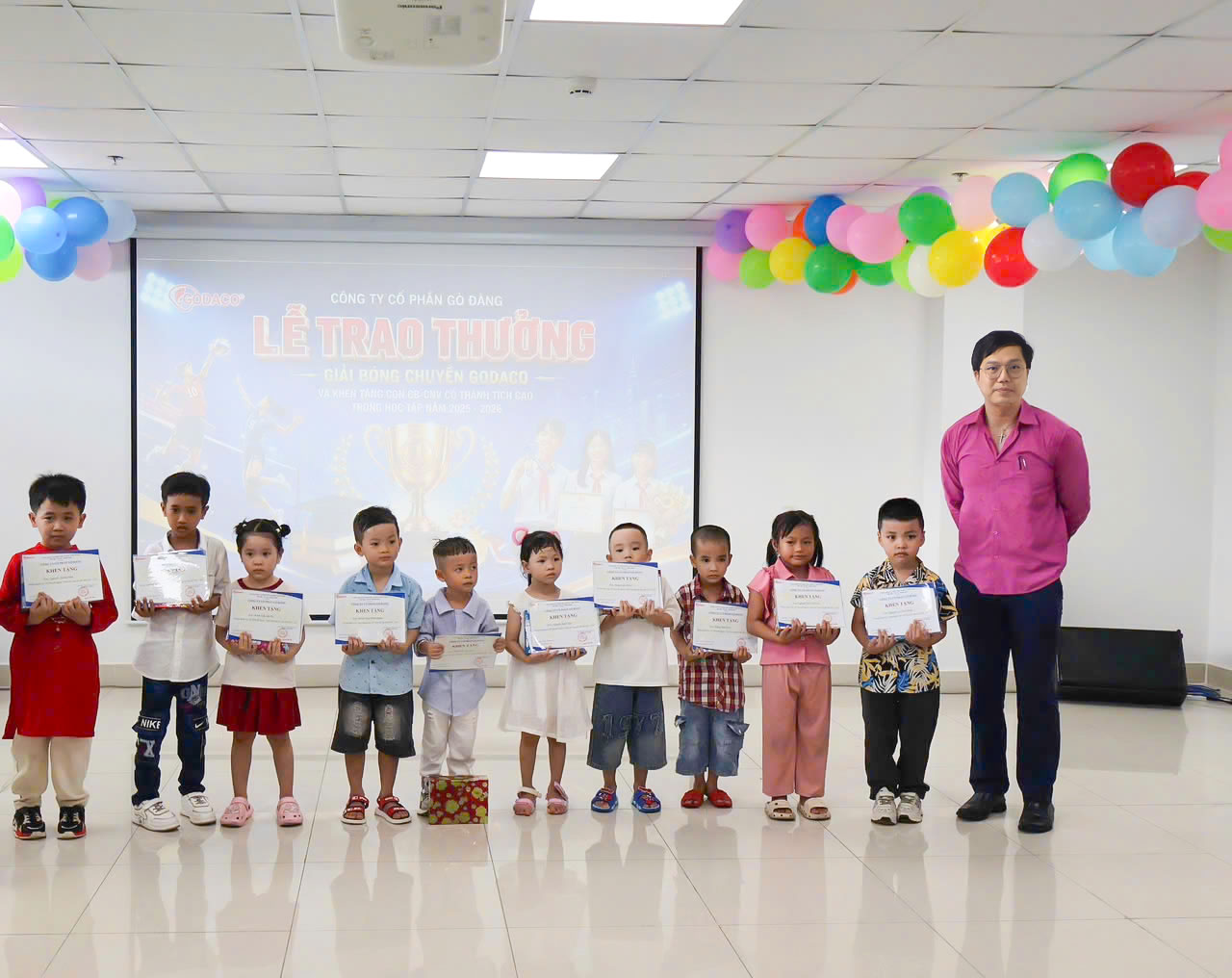 GODACO Honors Volleyball Winners and Employees' Children
