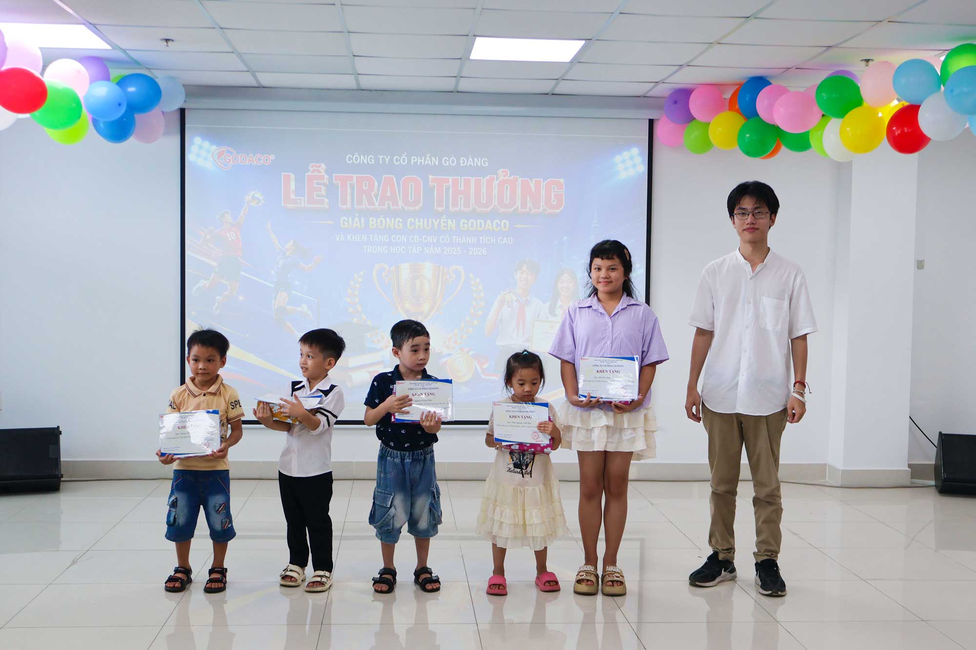 GODACO Honors Volleyball Winners and Employees' Children