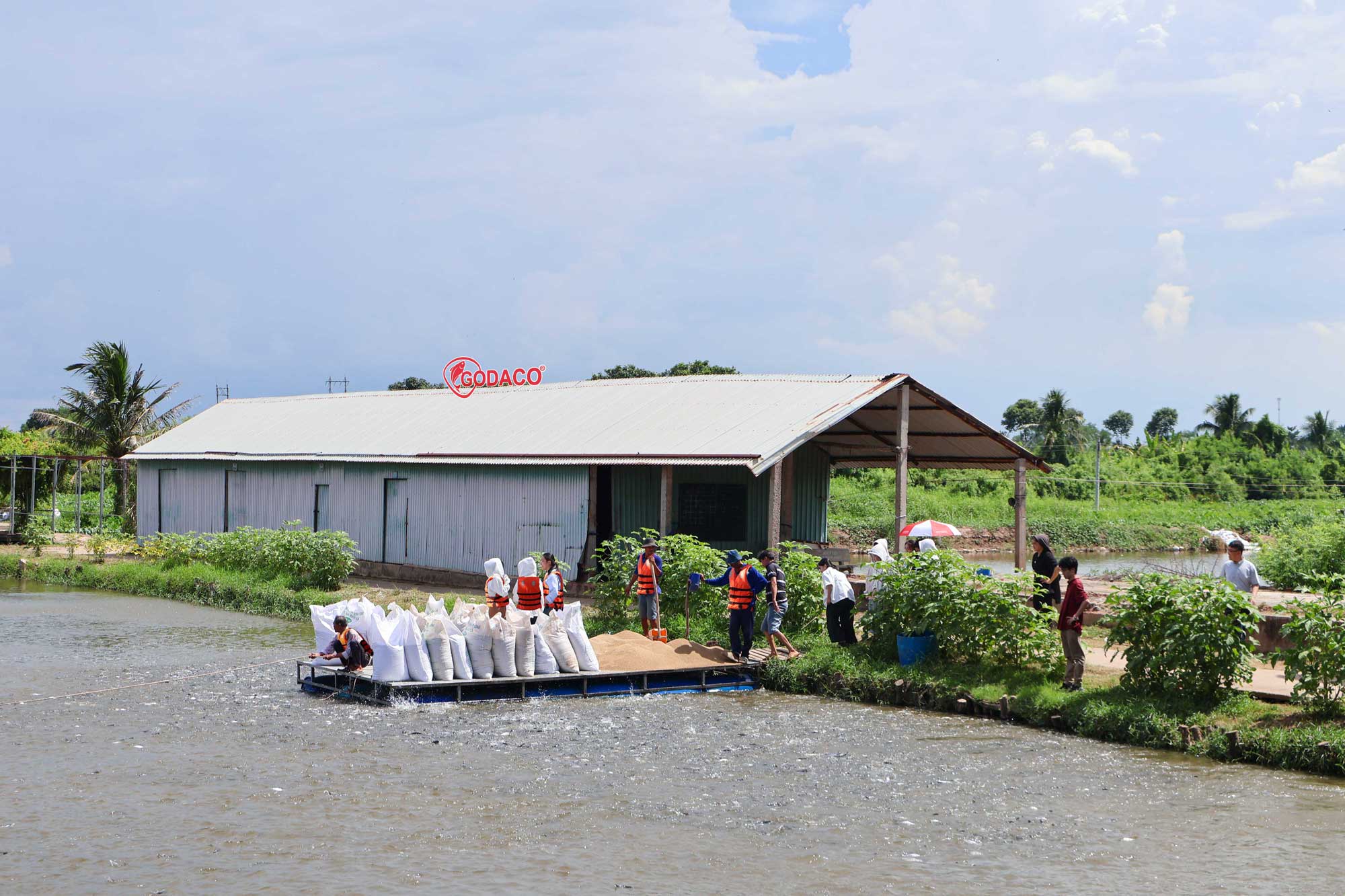 GODACO Scholarship Fund Organizes Farm and Factory Tour